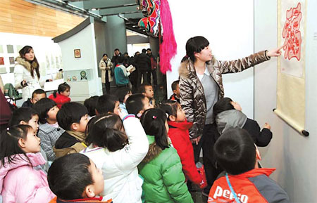 Expo displays canal's heritage