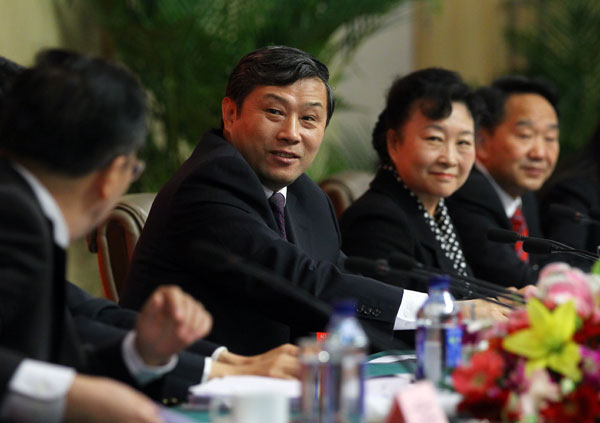 No plot against foreign movies: official