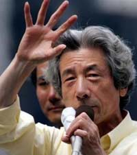 Japanese Prime Minister Junichiro Koizumi indicated his firm determination Sunday to continue his controversial annual visits to Yasukuni Shrine, the Japan times reported.