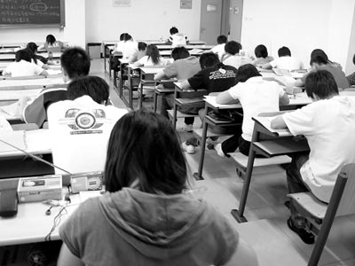 誰能沒收英語四六級(jí)這桿假秤
