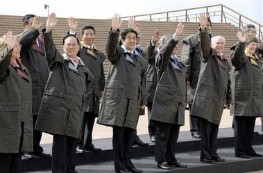 新加坡提前展示APEC峰會領導人服裝