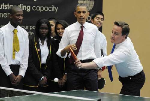 US President Barack Obama and first lady Michella Obama in Britain and Ireland