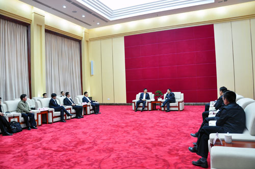 Ling Yueming meets Inspur Group delegation